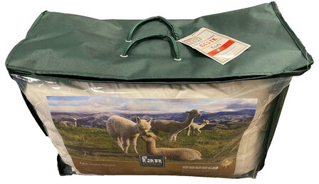 Alpaca dekbed in tas