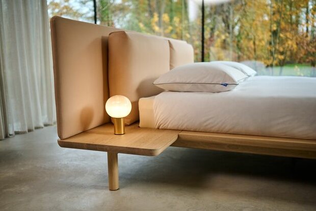 Auping Noble 180x200 Solid Oak showroommodel 6300 euro