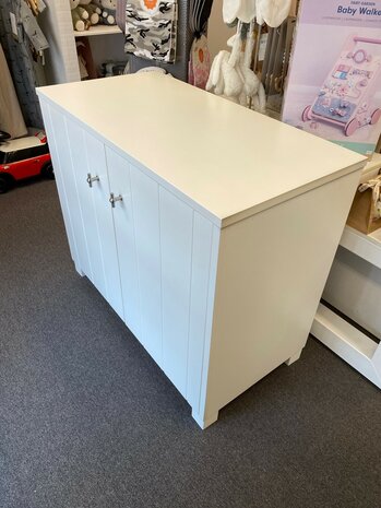 Winkelmodel : Coming Kids Groovy Commode wit